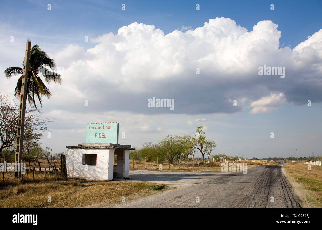 Straße zwischen Cienfuegos und Trinidad, Kuba Stockfoto