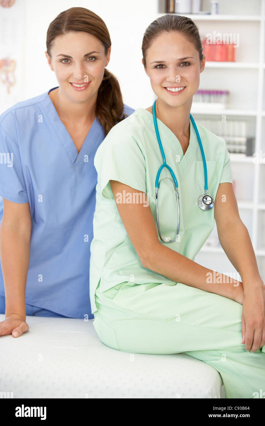 Weibliche Spitalsärzte Stockfoto