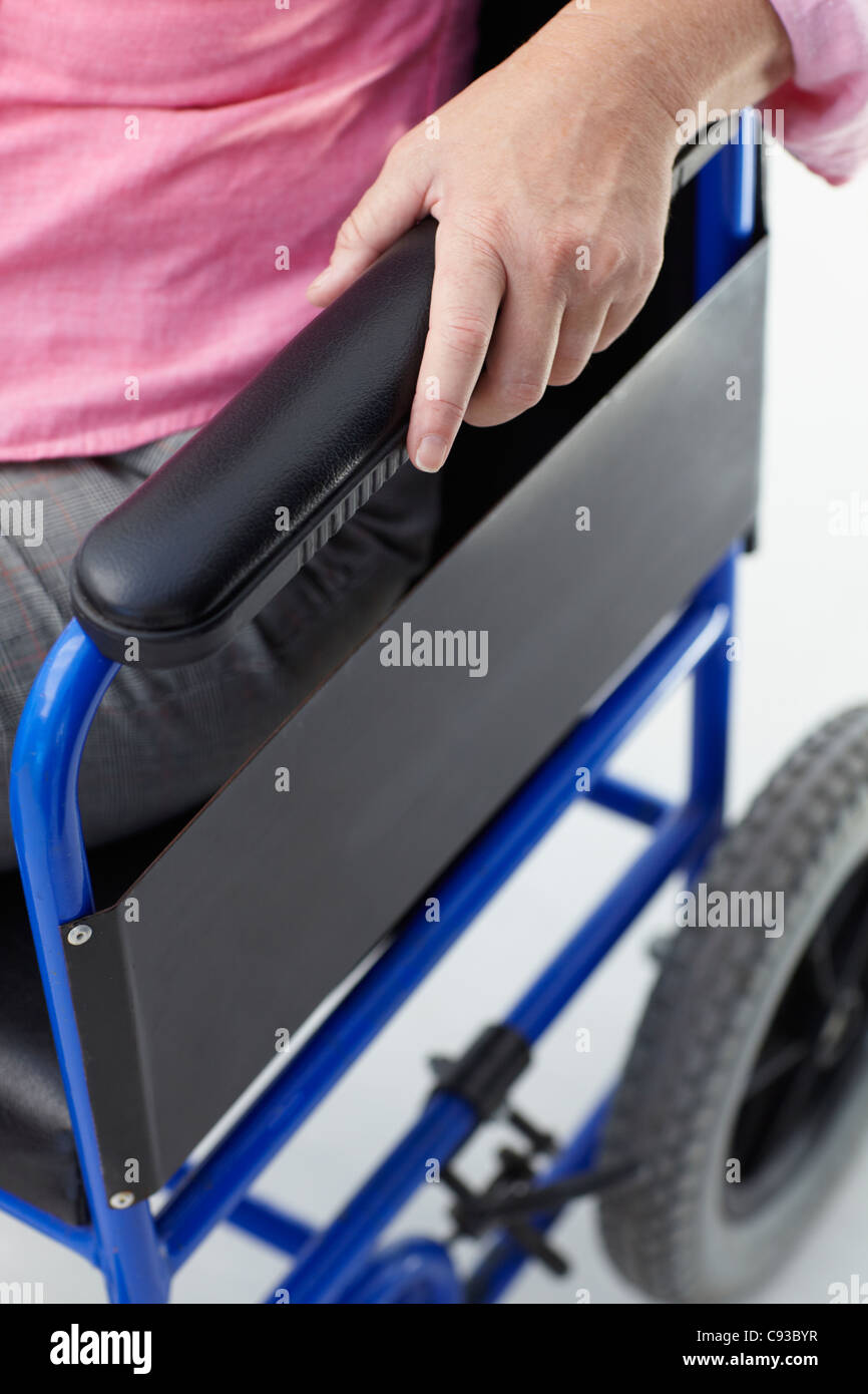 Detail der Frau im Rollstuhl Stockfoto