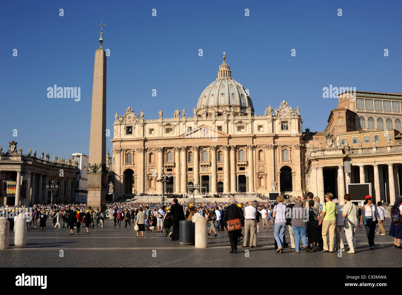 Italien, Rom, Petersplatz und Basilika Stockfoto