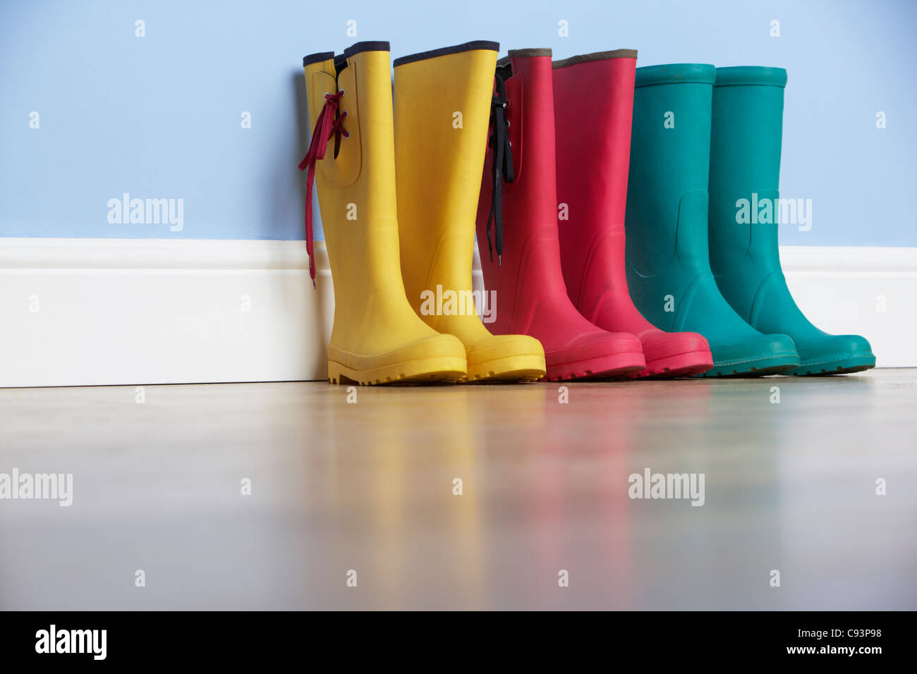 Wellingtons Linien an Wand Stockfoto