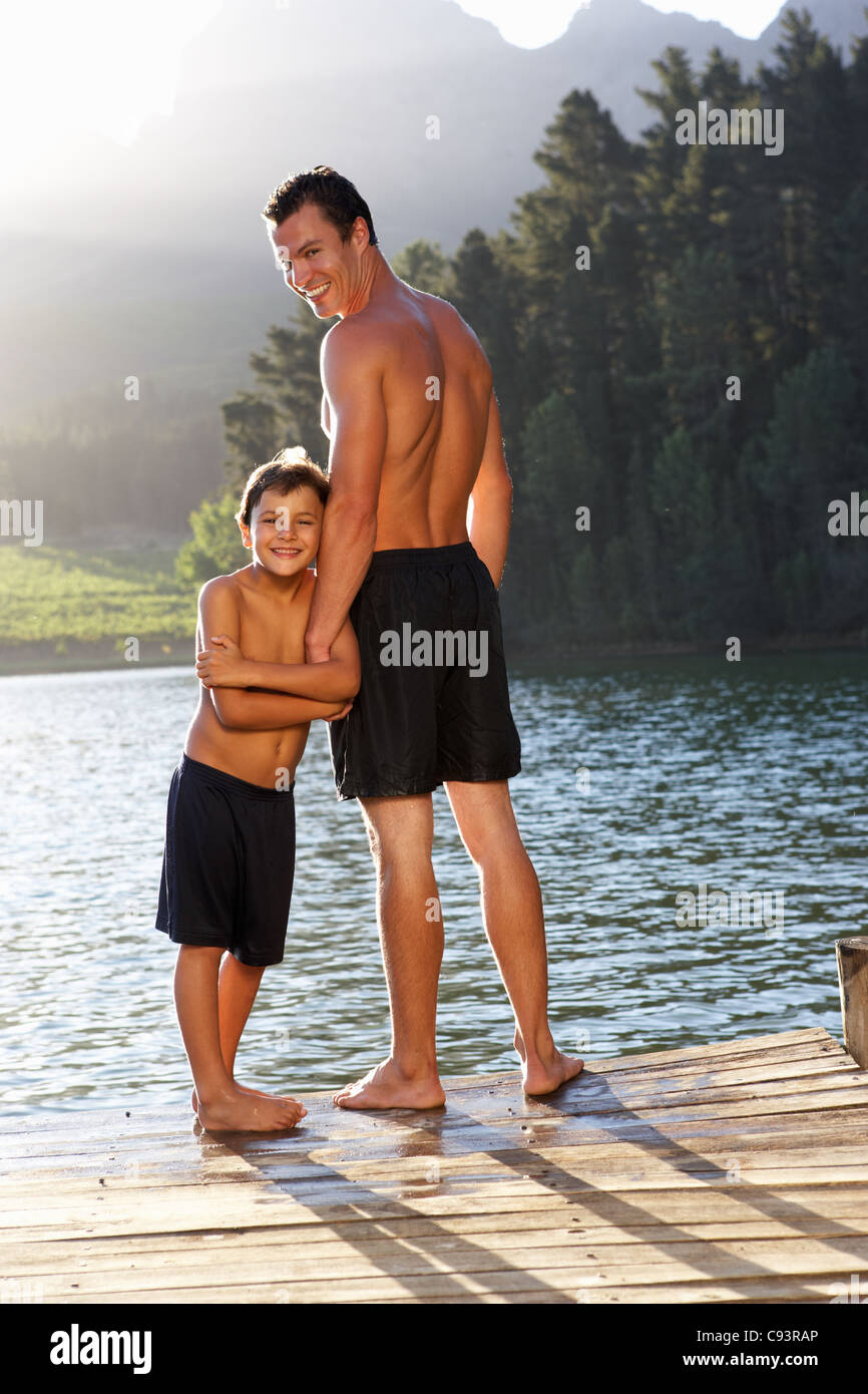 Stich Mit Seinem Sohn Fotos Und Bildmaterial In Hoher Aufl sung Alamy stich-mit-seinem-sohn-fotos-und-bildmaterial-in-hoher-aufl-sung-alamy
