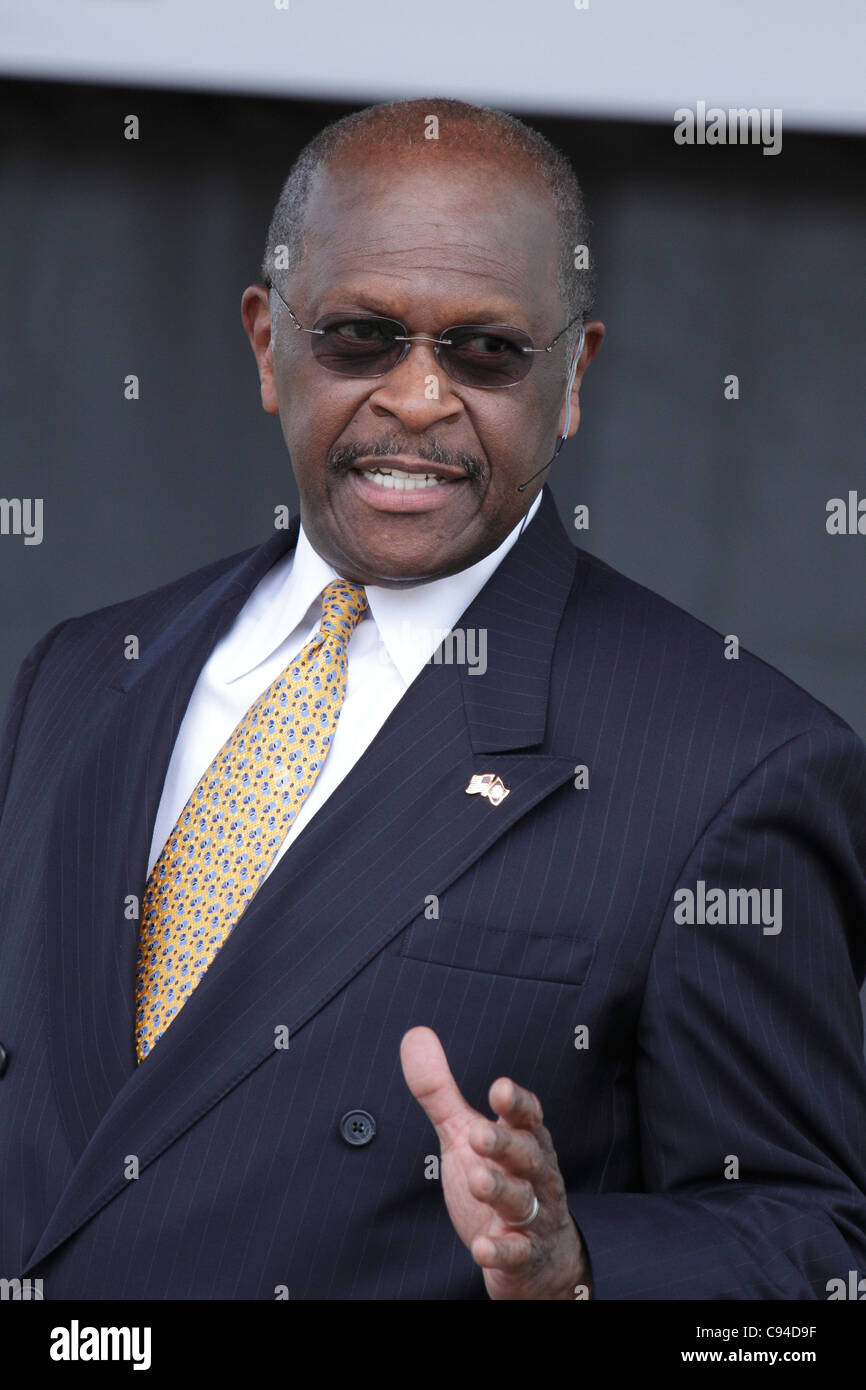 Atlanta, Georgia, USA, 21. Mai 2011, Herman Cain kündigt seine Kandidatur bei der Wahl 2012 zum Präsidenten der Vereinigten Staaten an. Stockfoto