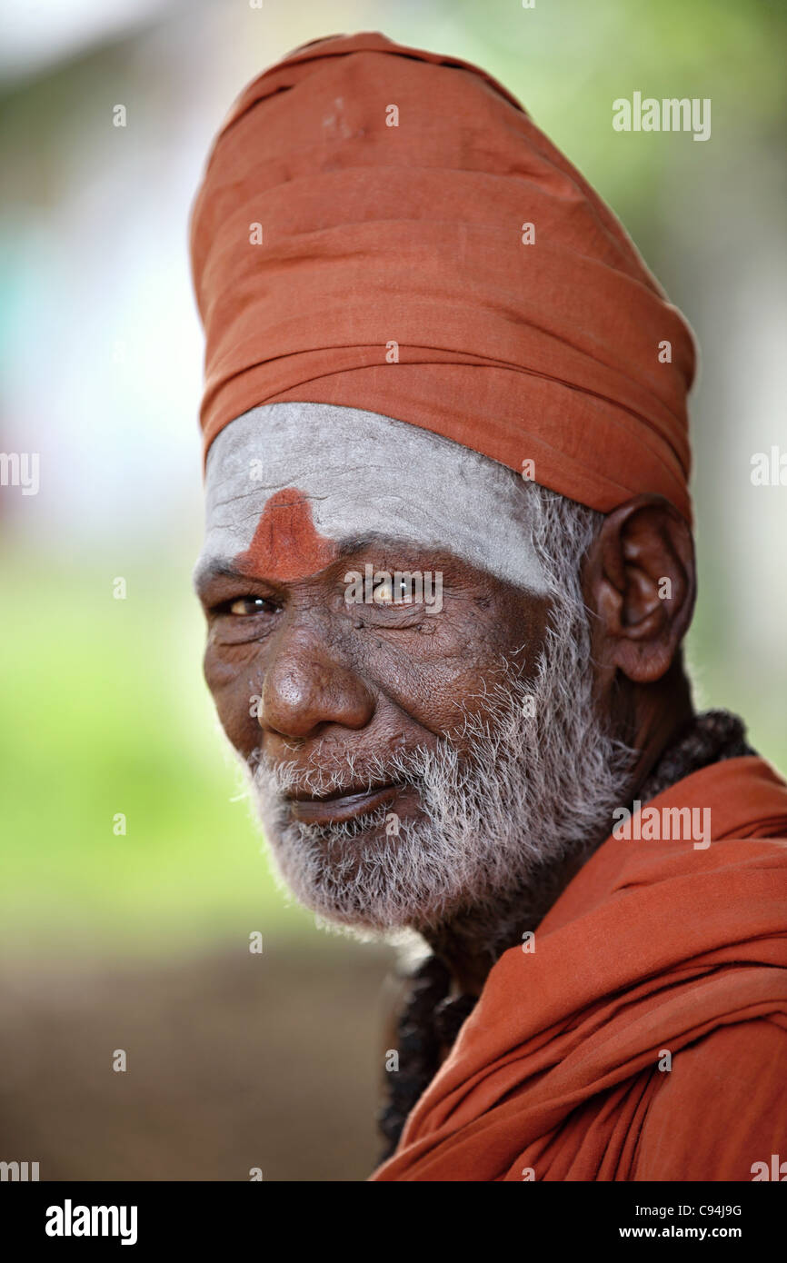 Mann Sadhu Arunachala in Indien Stockfoto