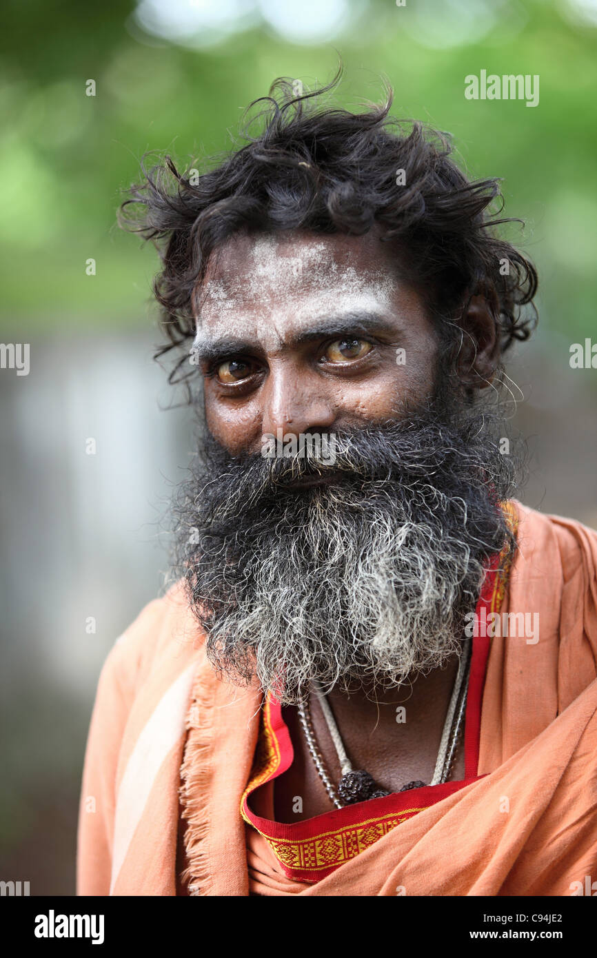 Mann Sadhu Arunachala in Indien Stockfoto