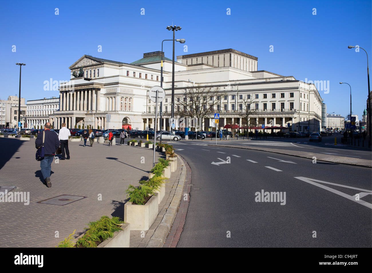 Das Grand Theater und Oper (Polnisch: Teatr Wielki ich Opera Narodowa) am Theaterplatz in Warschau, Polen. Stockfoto