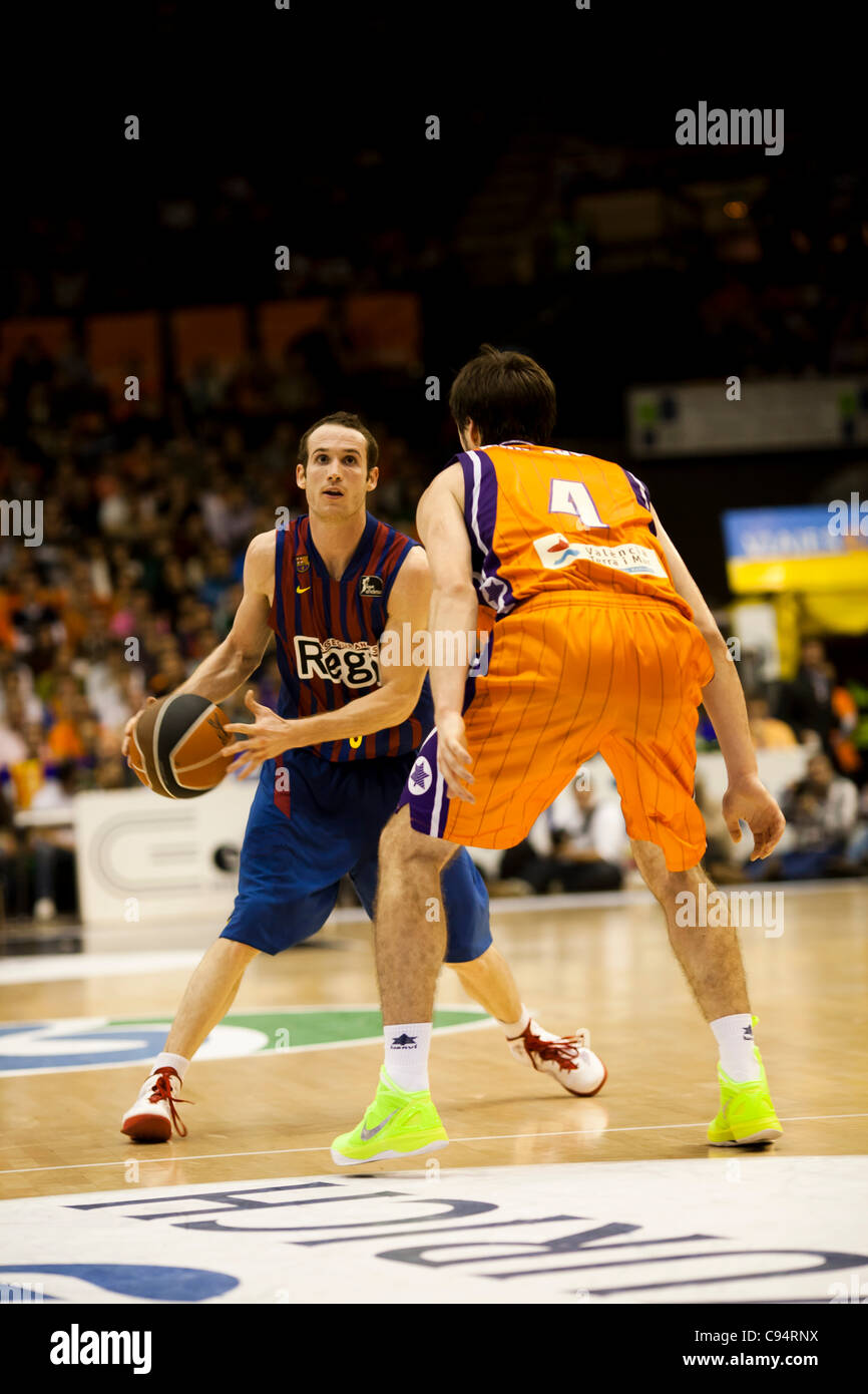 Reguläre Saison Basketball-match zwischen Valencia Basket Club und dem FC Barcelona, 7. Reise der Liga Endesa entspricht Stockfoto