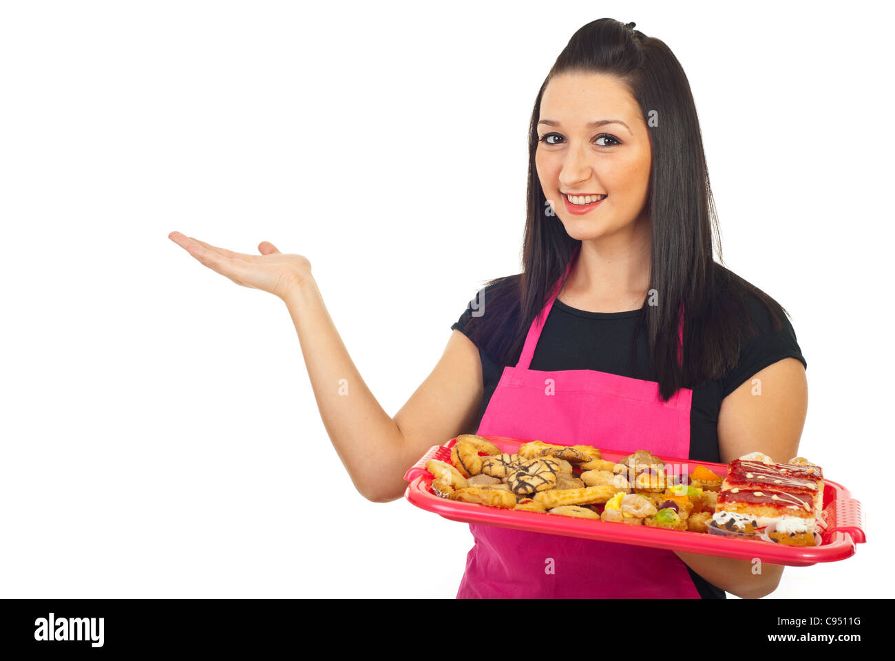 Konditor-Frau hält Kuchen und Präsentation isoliert auf weißem Hintergrund Stockfoto