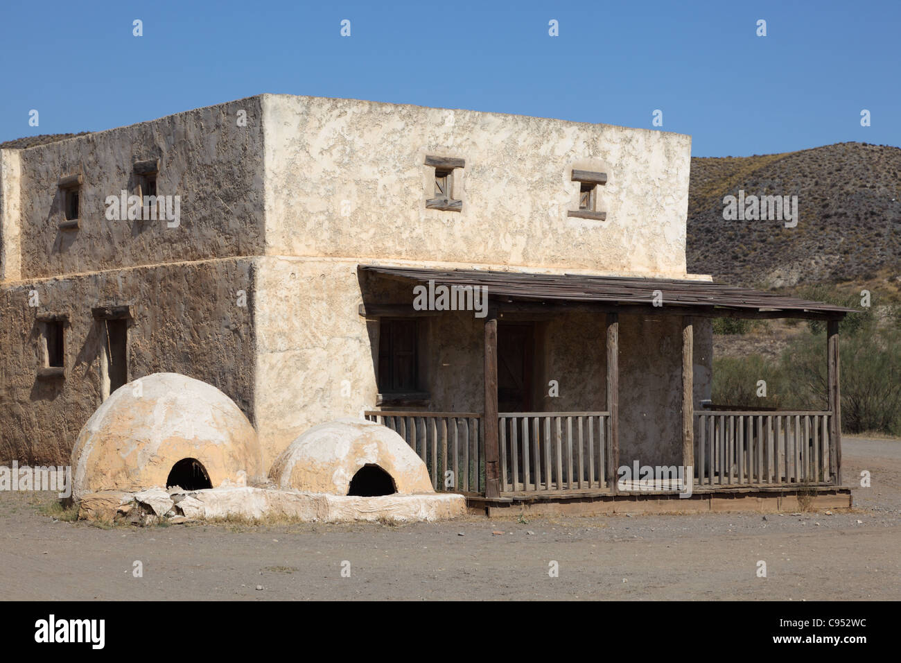 Verlassenes Wohnhaus in einem mexikanischen Pueblo-Dorf Stockfoto