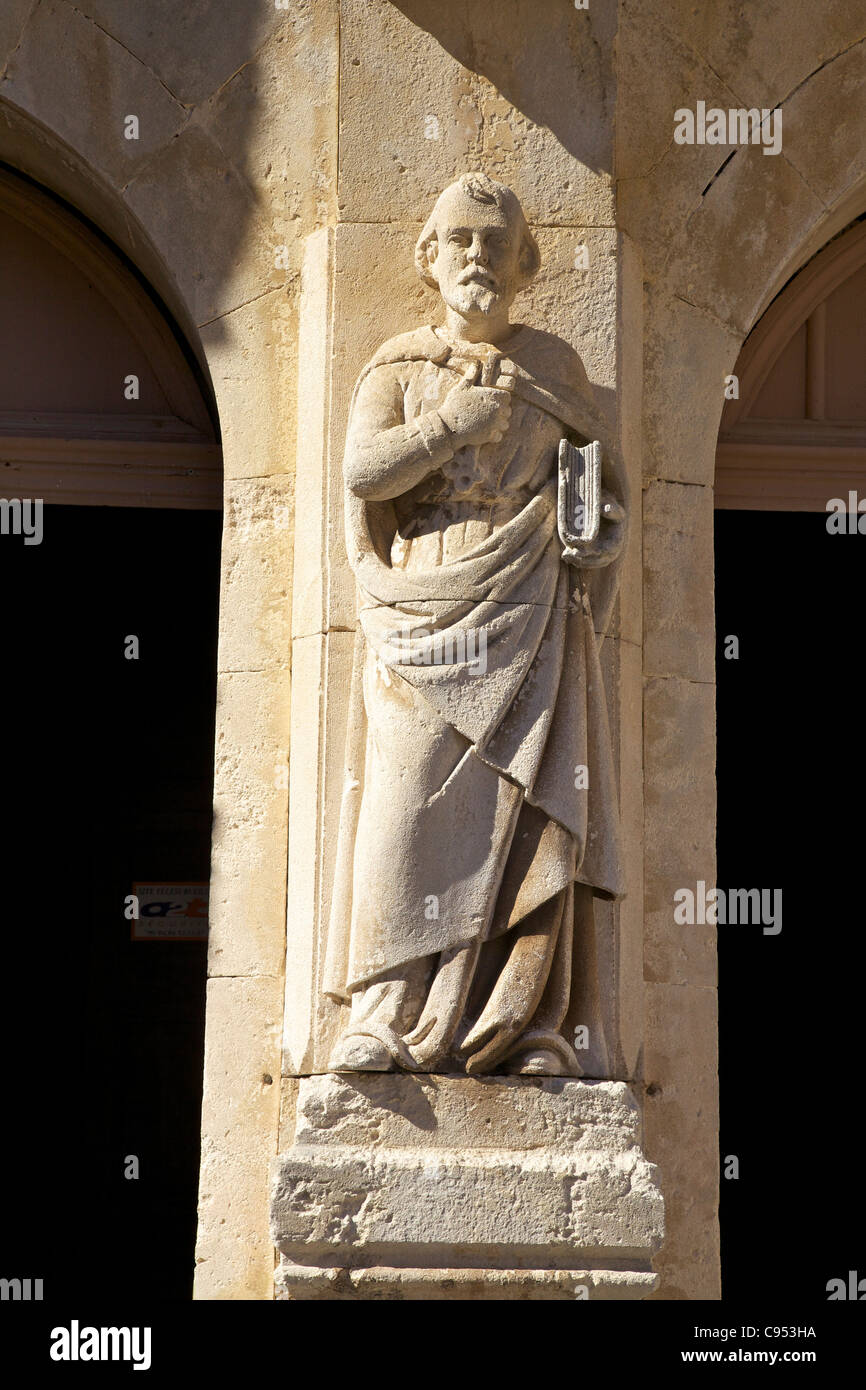 Kirche St. Peter und St. Paul, Roquebrune-Sur-Argens, Var, Provence Cote d ' Azur, Frankreich Stockfoto