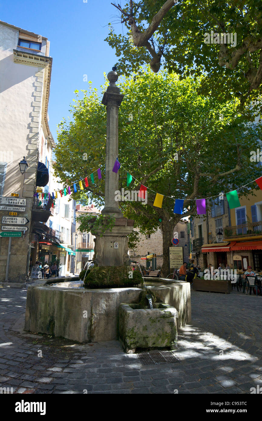 Dorf-Brunnen, Bargemon, Var, Provence Cote d ' Azur, Frankreich Stockfoto