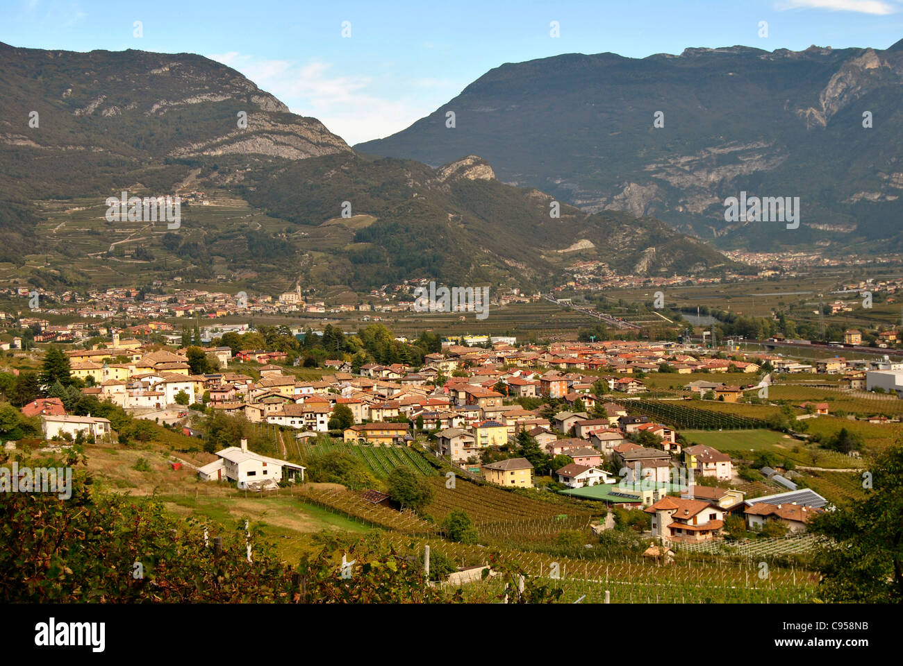 Malerische Aussicht auf die Stadt des Trentino, Italien Stockfoto