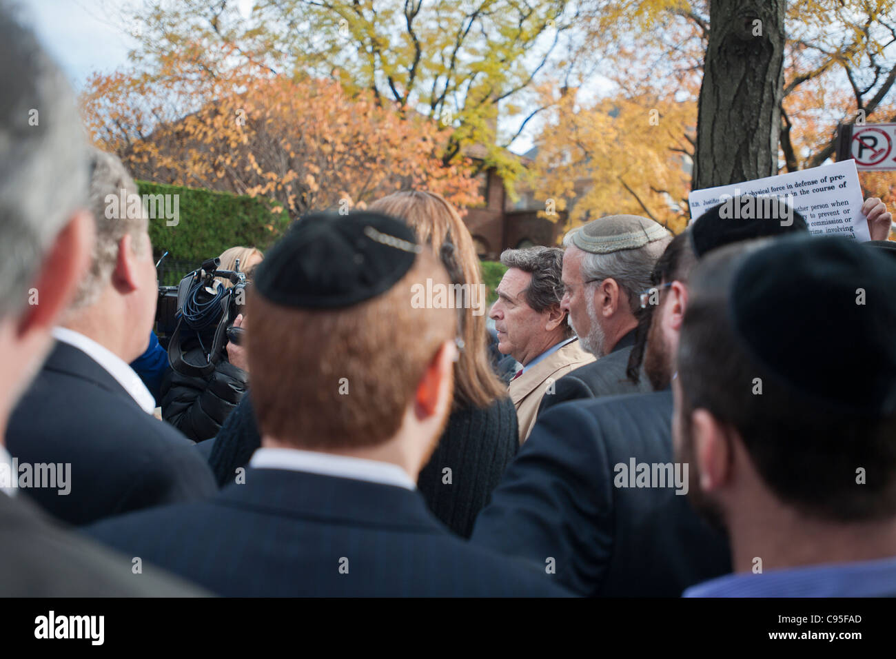 März Ocean Parkway im Stadtteil Brooklyn in New York gegen den Antisemitismus Erfolges Stockfoto