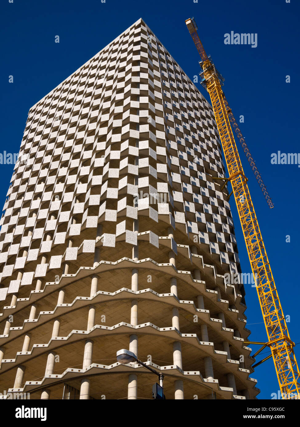 Die TID Tower, Tirana, Albanien, im Bau im Februar 2011. Stockfoto