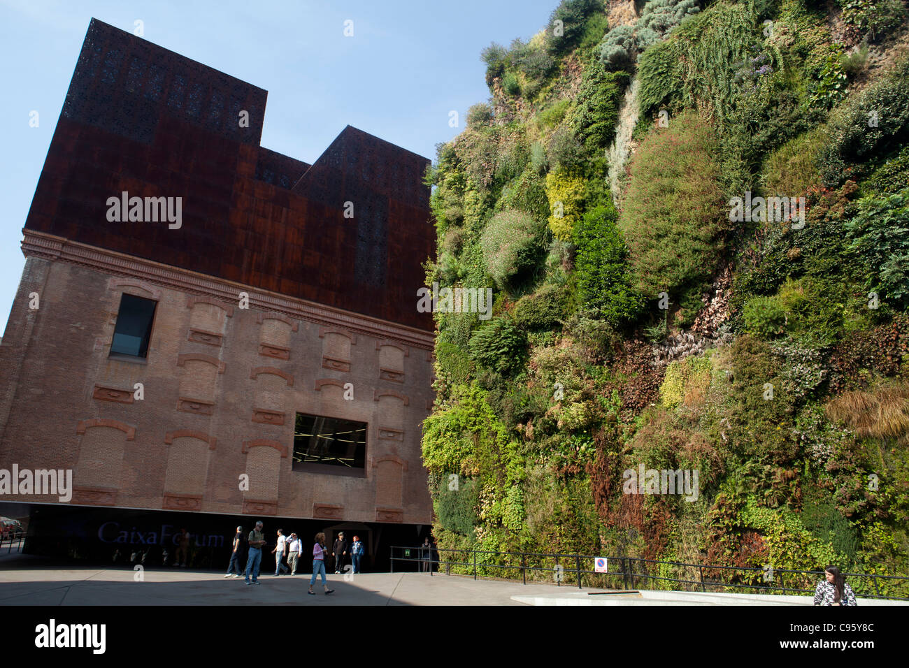 vertikale Madrid Spanien original Kunst Natur Blumen Architektur Gartenpflanze Stockfoto