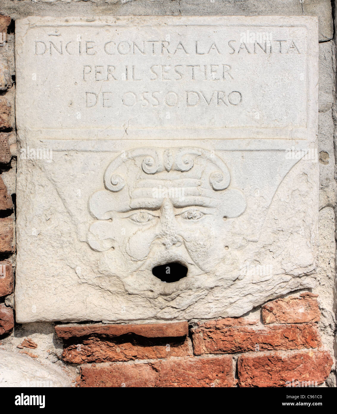 Bocca di Leone (Löwenmaul), 15. Jahrhundert Kündigung Box, Venedig, Italien Stockfoto