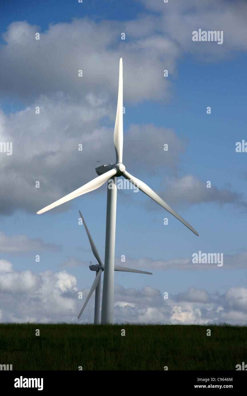 Riesigen Windkraftanlagen, Blubberhouses Moor, in der Nähe von Huddersfield, Yorkshire, England, UK. (c) Marc Jackson Stockfoto