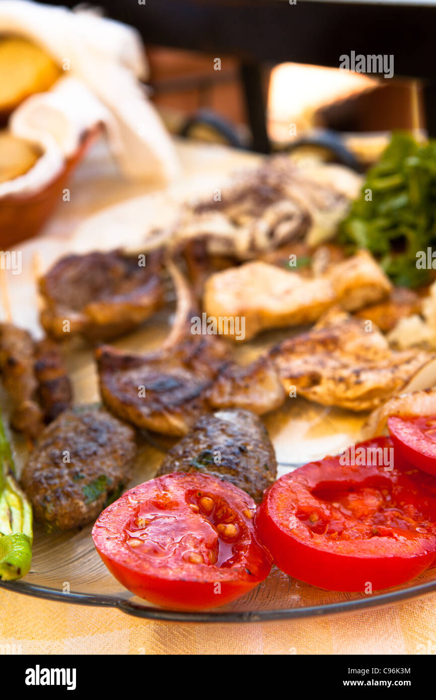 Fleisch und Pflanze Platte Stockfoto