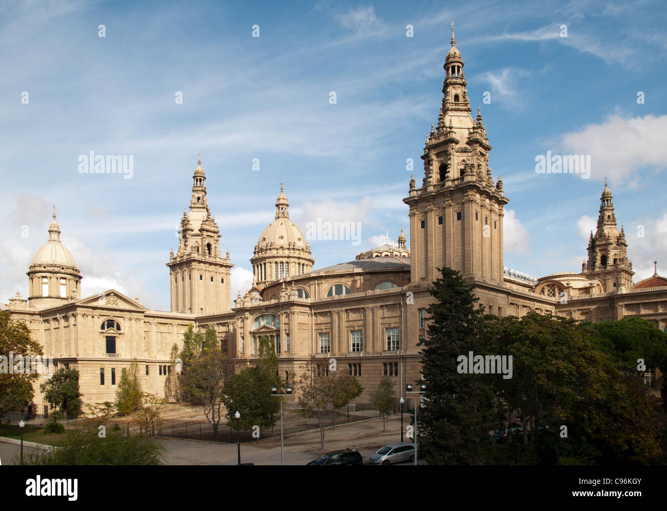Der Palau Nacional, beherbergt das MNAC oder Museu Nacional d ' Art de Catalunya (Nationales Kunstmuseum von Katalonien), Barcelona, Spanien Stockfoto