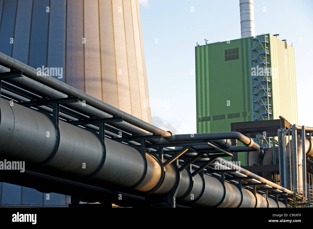 Pipeline-Hochofen und Cola Ofen Gas aus einem Stahlwerk Gas-Kraftwerk,  Duisburg-Hamborn, Deutschland zu liefern Stockfotografie - Alamy
