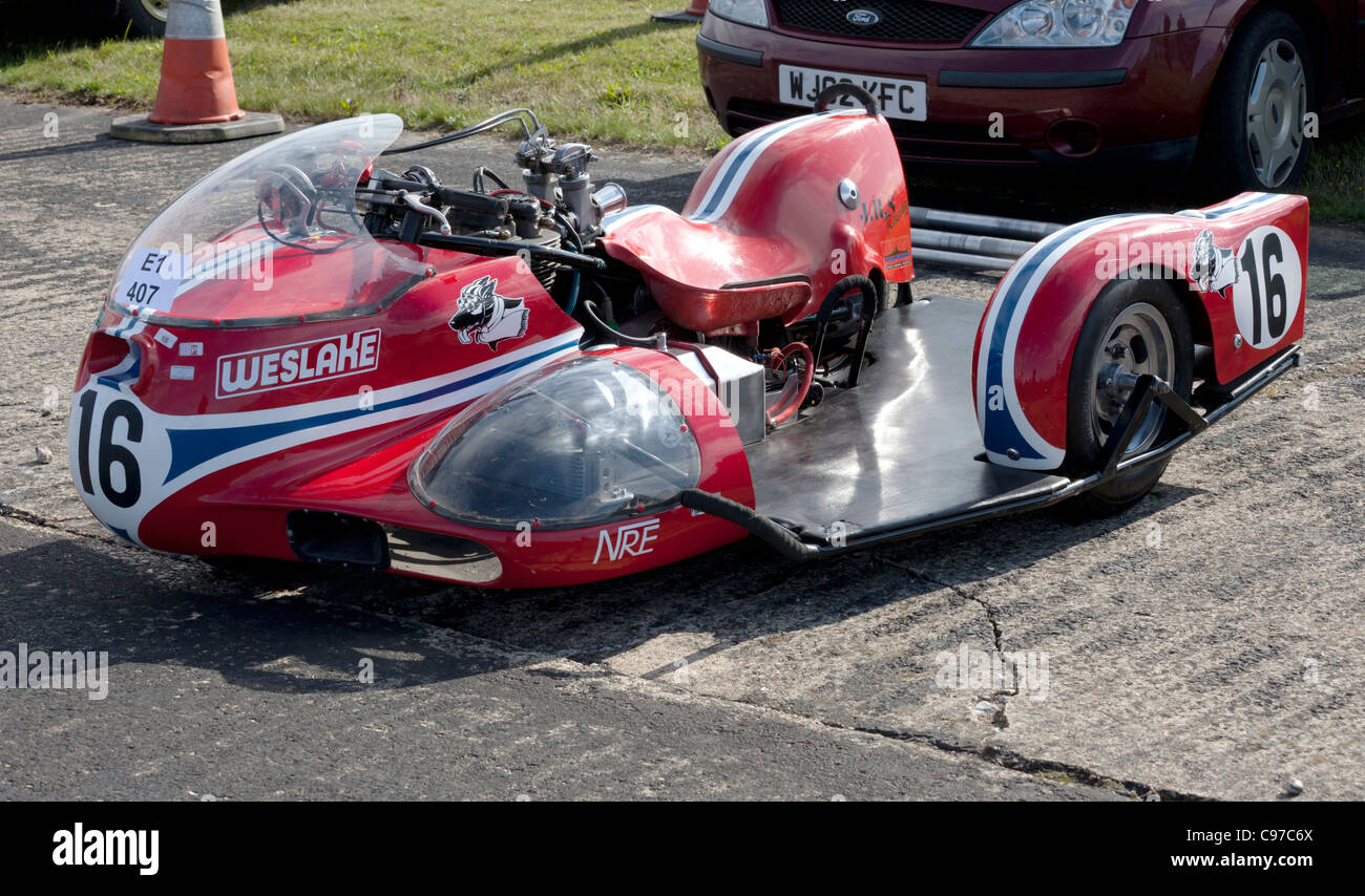 Motorbike sidecar racing -Fotos und -Bildmaterial in hoher Auflösung ...