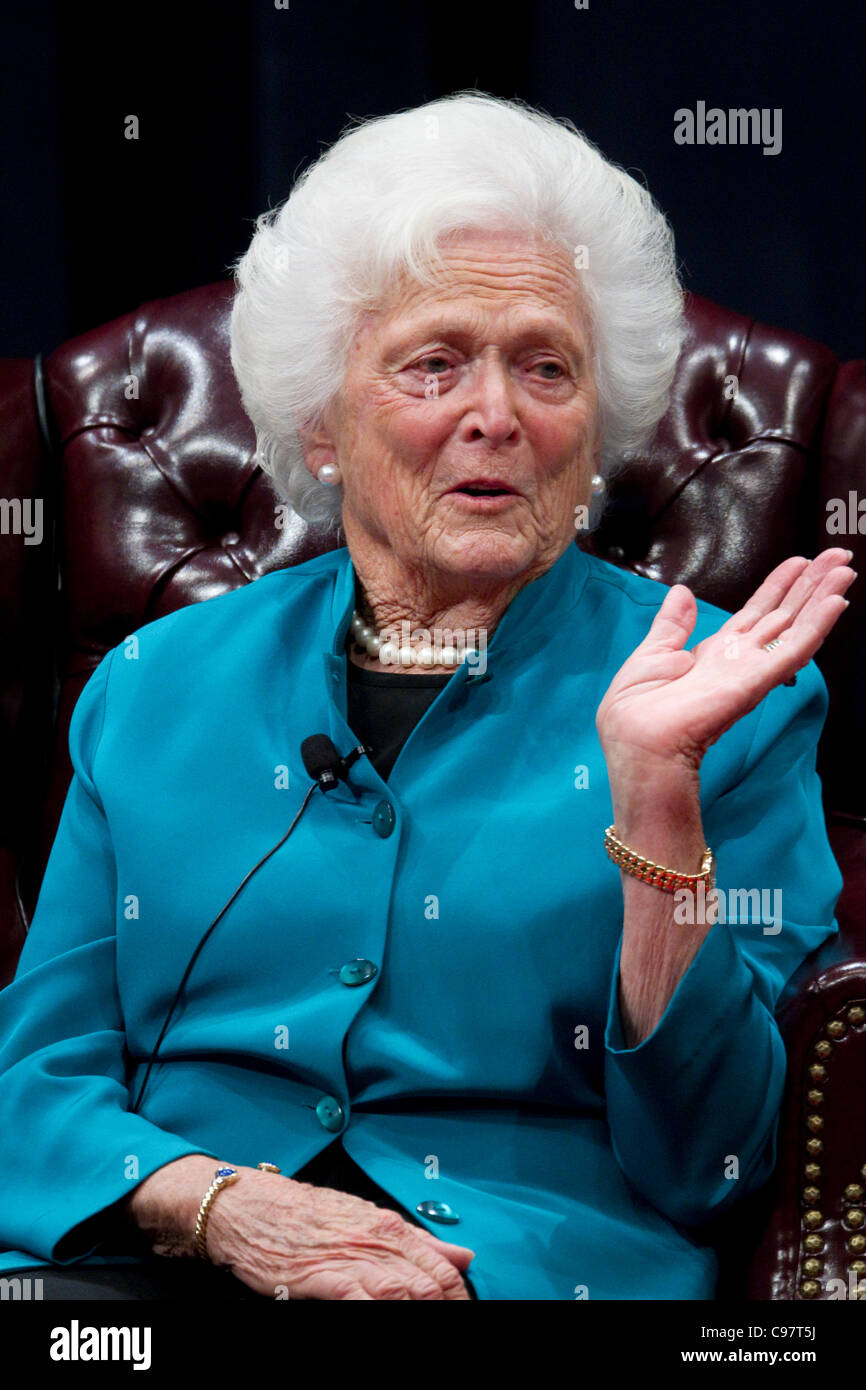 Ehemalige US First Lady Barbara Bush bespricht ihre weißen Haus Erfahrung bei einem eintägigen Symposium mit dem Titel "Amerikas erste Lad Stockfoto