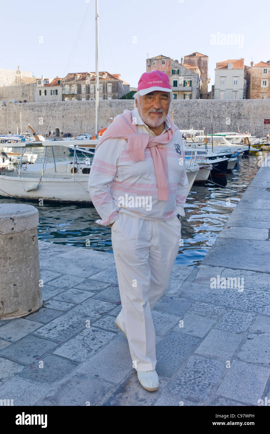 Schauspieler Mario Adorf im Hafen von Dubrovnik, während der Dreharbeiten für ein ARD Degeto-Mona Film, Dubrovnik, Kroatien, Europa Stockfoto