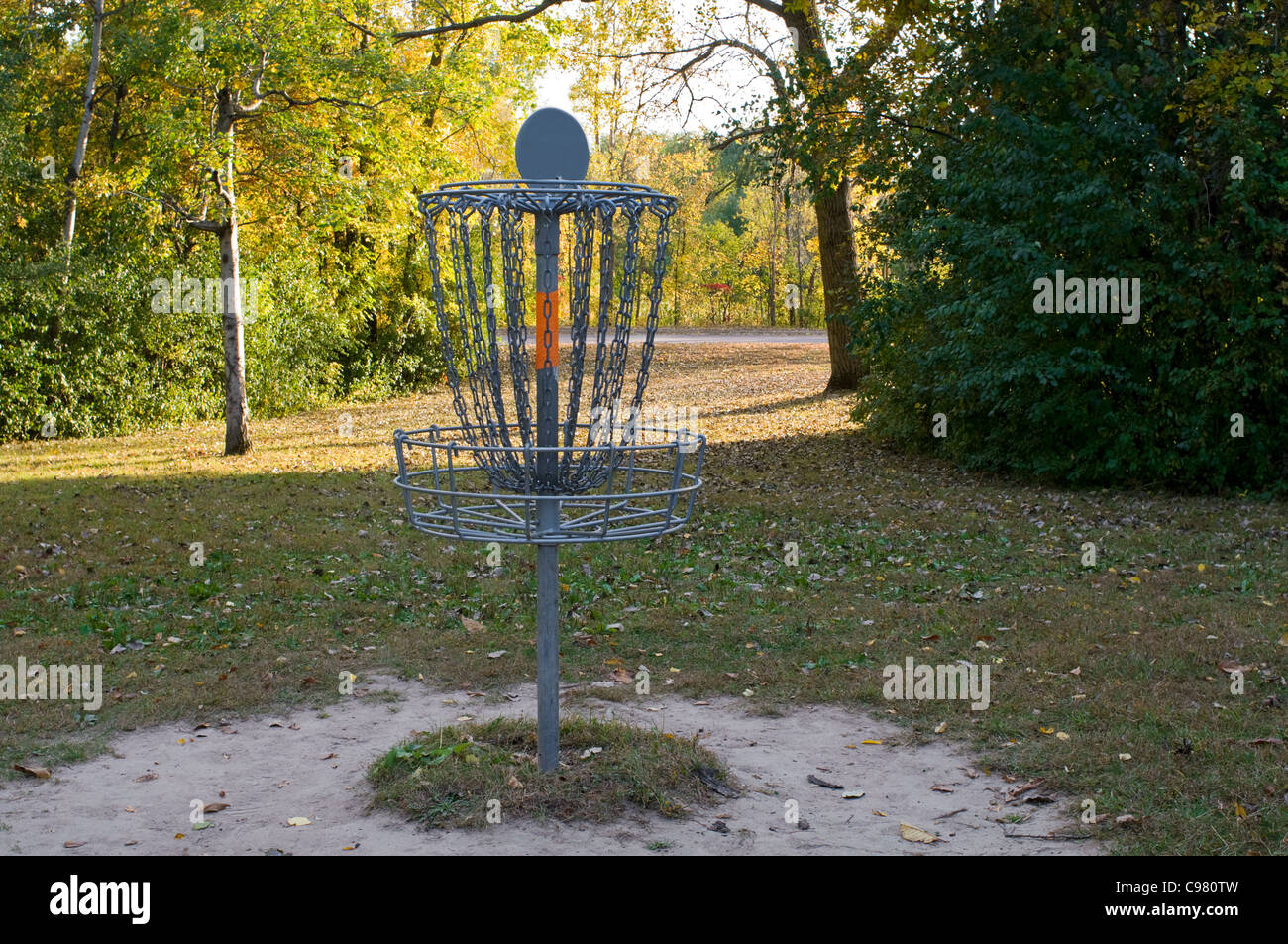 Disc Golf Pol Loch im Garlough Park in West Saint Paul, minnesota Stockfoto