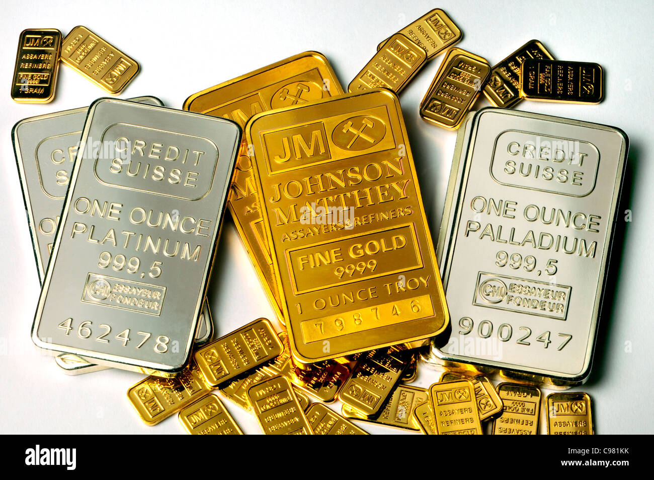 Gold, Platin und Palladium Barren in 1 Unze und 1g Balken / Barren (vergoldete Repliken) Stockfoto