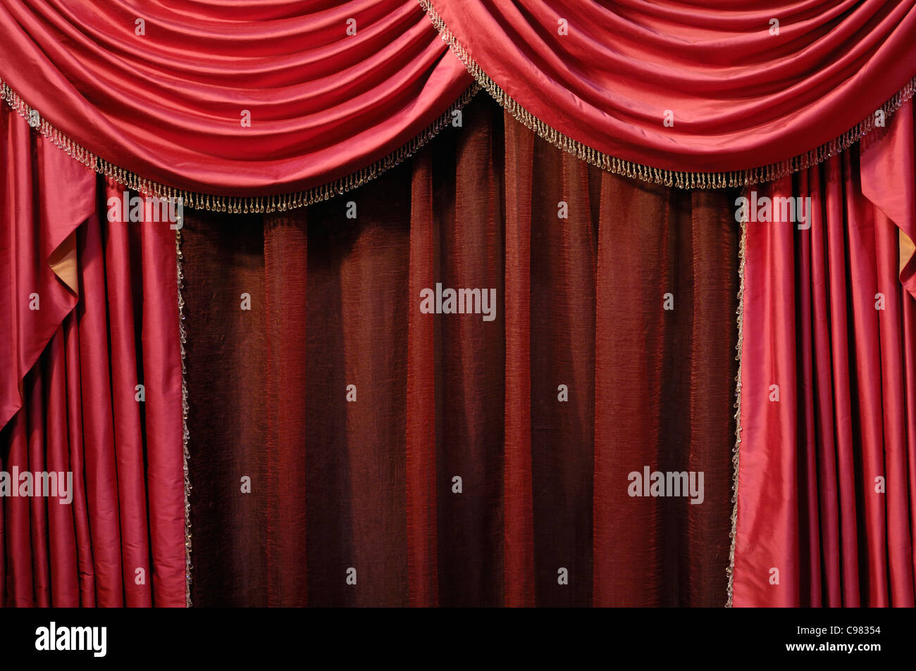 Roter Vorhang Hintergrund Stockfoto