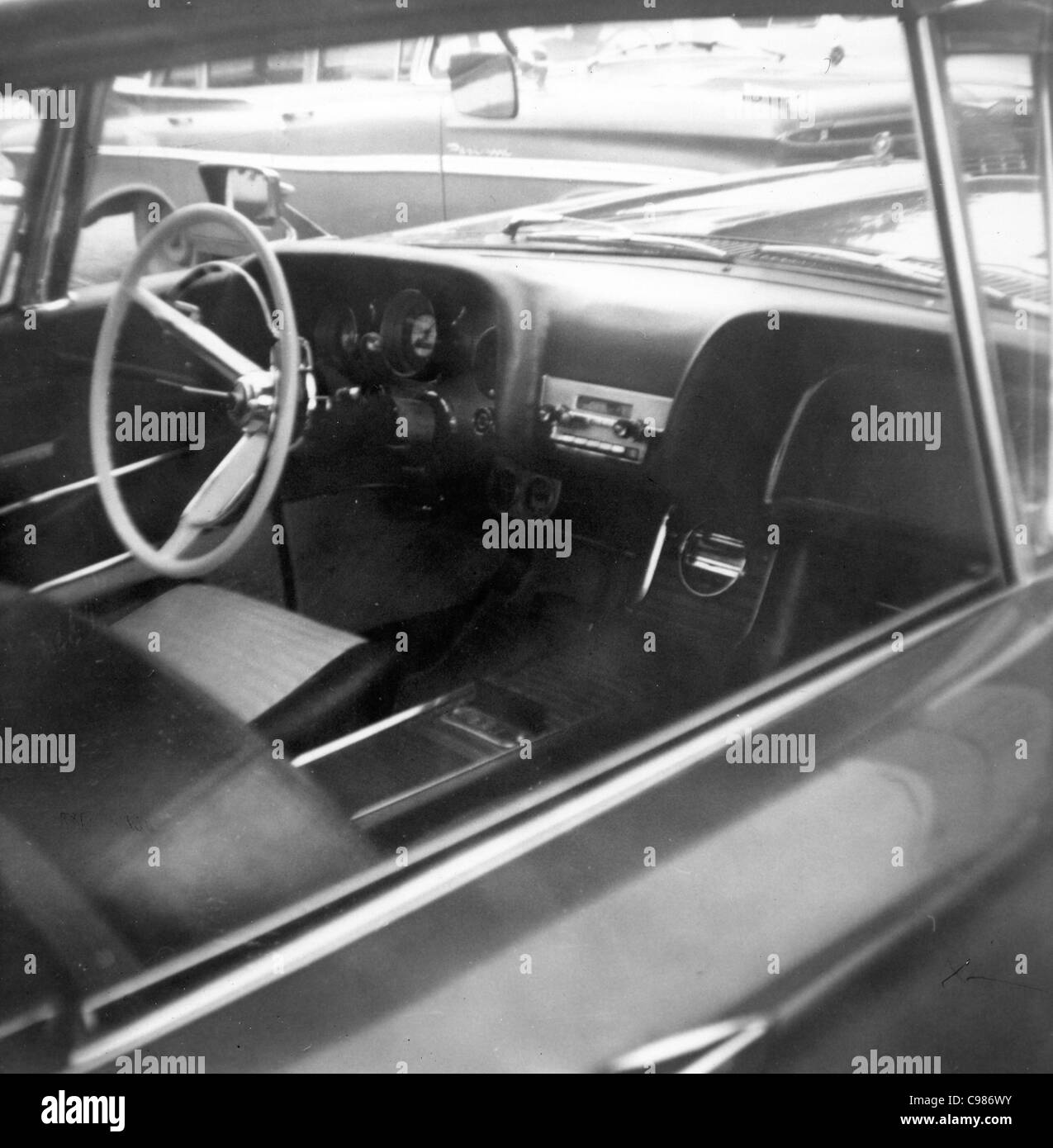 Indiana Auto Kultur der 1960er Jahre schwarz-weiß Fahrzeuginnenraum Stockfoto