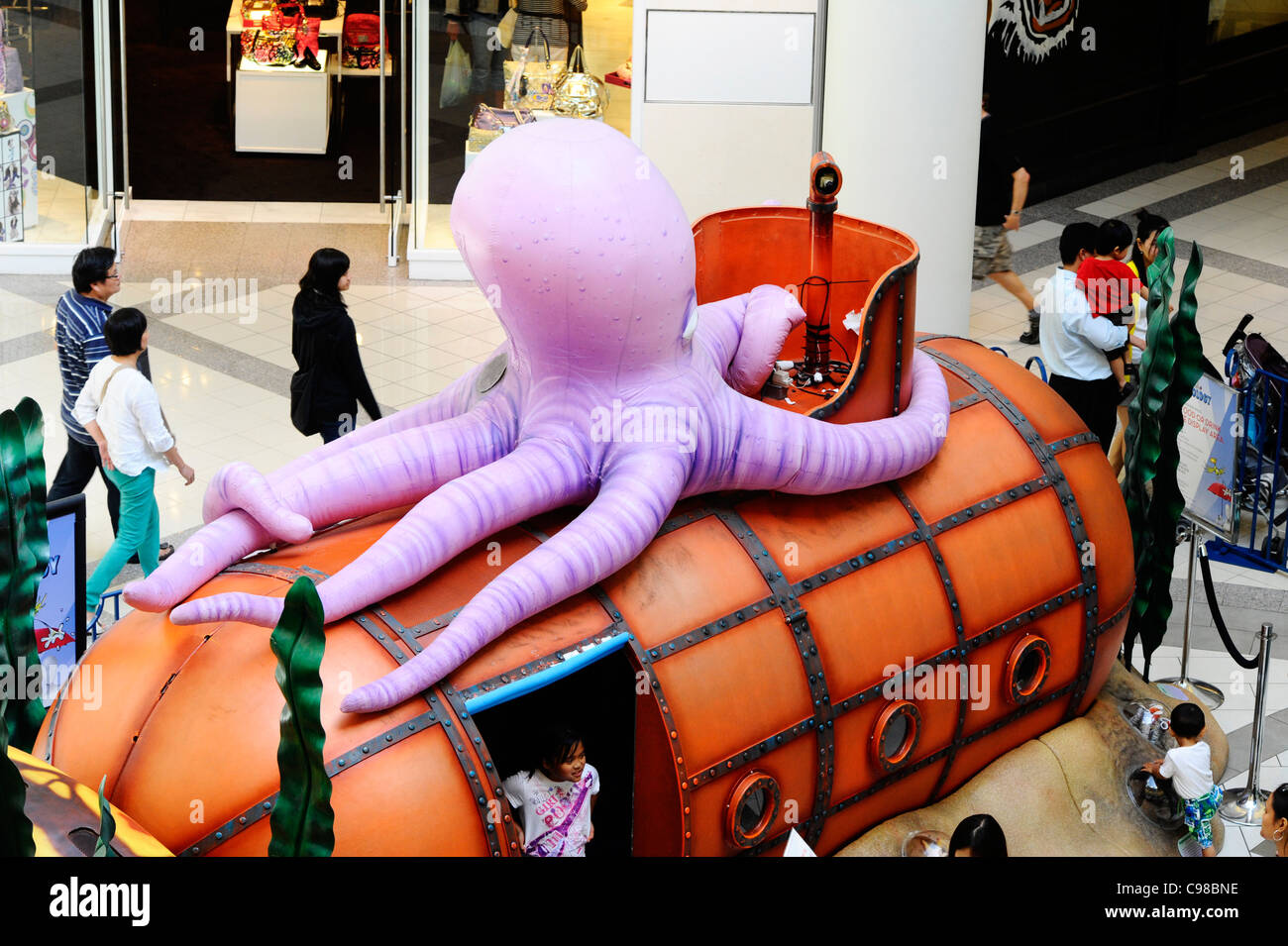 Kapitän Nemo in Metrotown Mall, Vancouver. Stockfoto