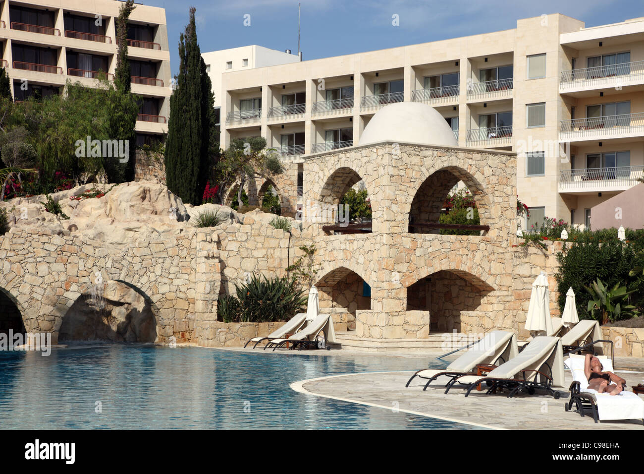 Le Meridien Hotel Thalassotherapie-Pool Zypern Stockfoto