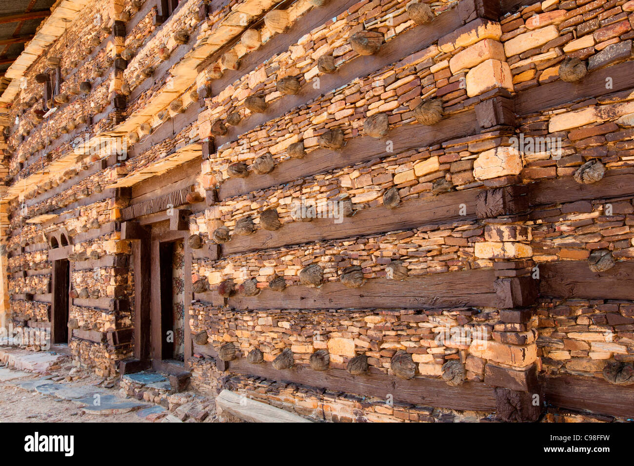 Detail der ursprünglichen Aksumite Architektur der Abuna Aregawi Kirche