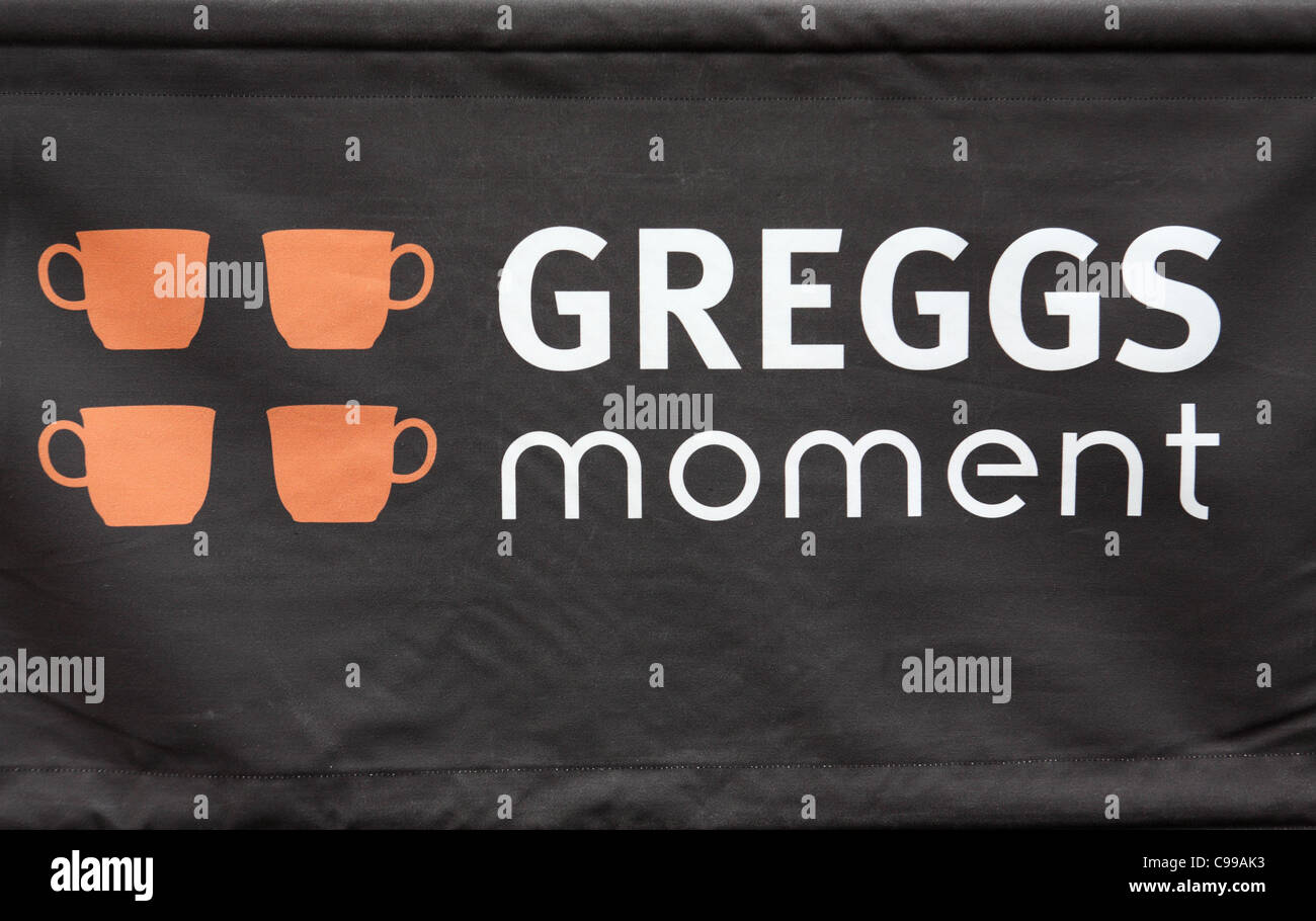 Greggs neue Up Market Café Greggs Moment, Northumberland St, Newcastle upon Tyne, North East England, Großbritannien Stockfoto