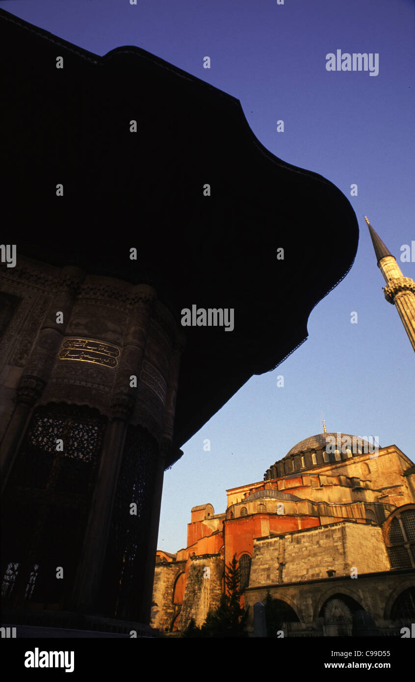Aya Sofia Moschee bei Tagesanbruch. Stockfoto
