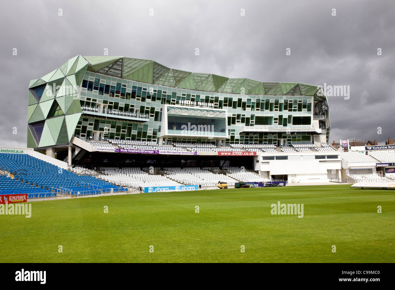 Carnegie-Pavillon an Headingley Cricket Ground, Sitz der Yorkshire County Cricket Club, Leeds. Stockfoto