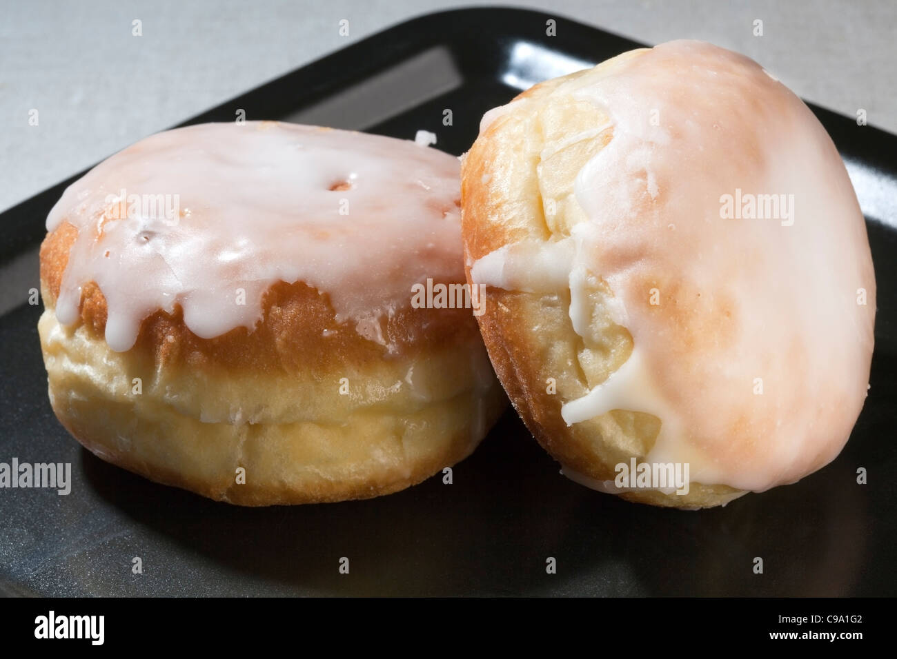 Jam Donuts / Eistee Brötchen Stockfoto