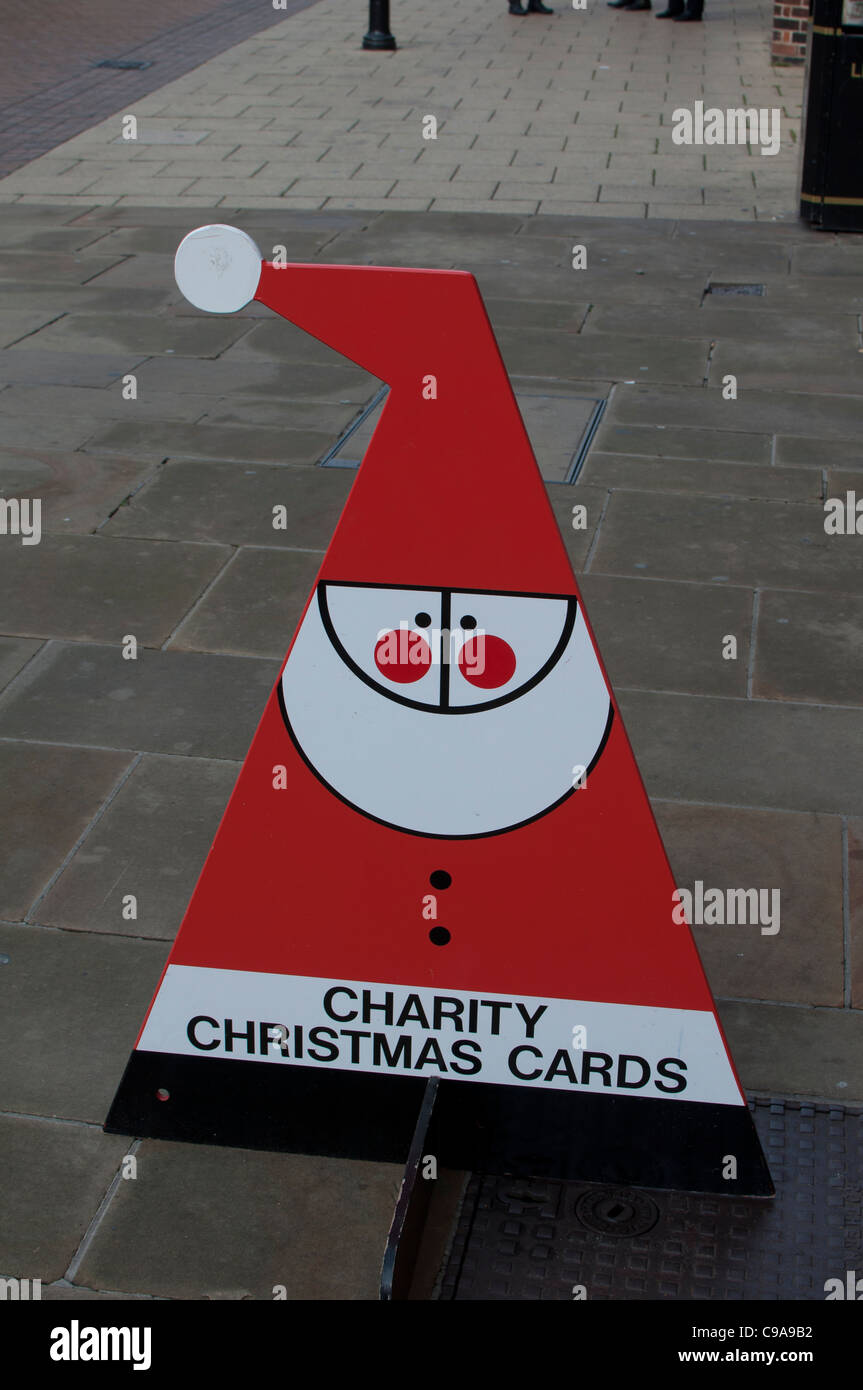 Benefiz-Weihnachtskarten-Zeichen Stockfoto