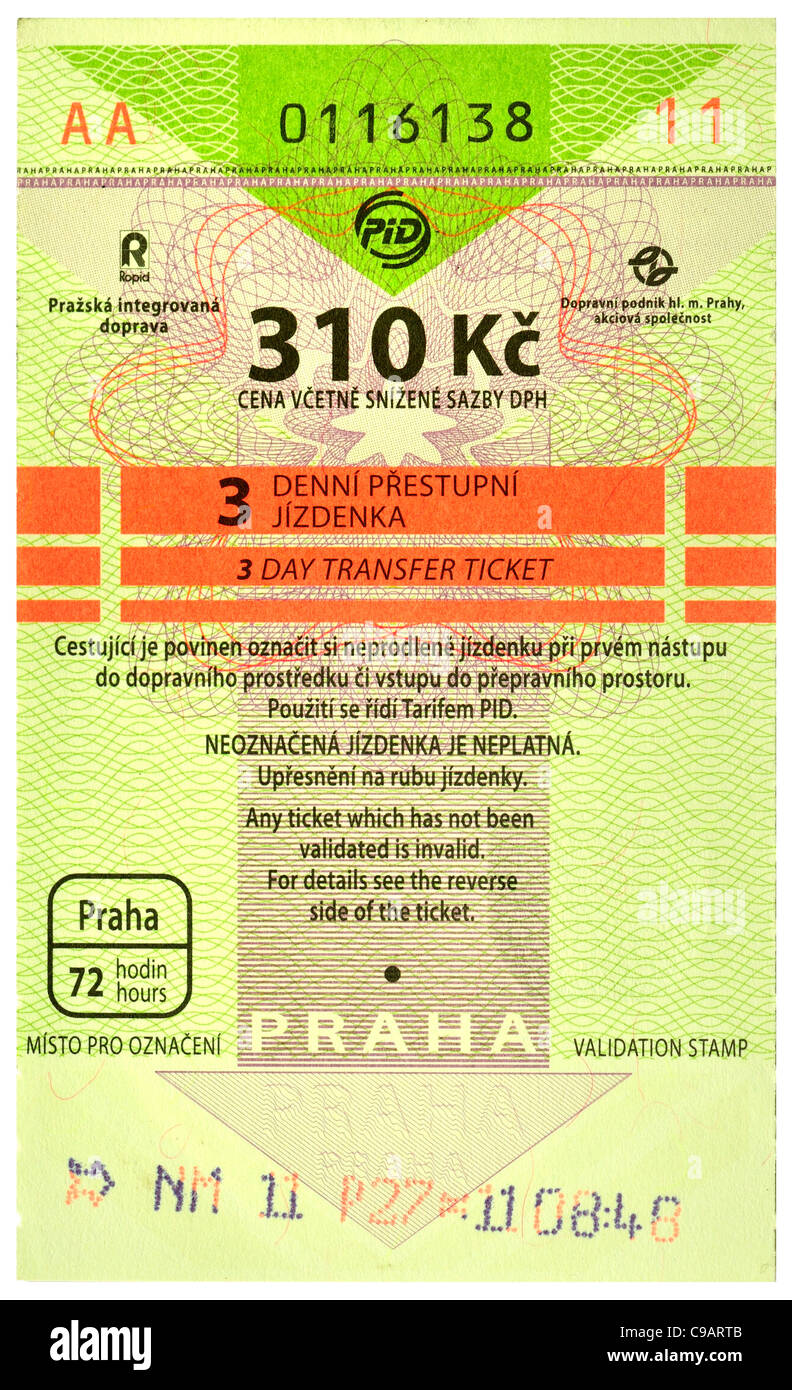 Prag Fahrkarten des öffentlichen Nahverkehrs, gültig für u-Bahn, Straßenbahnen und Busse. 3-Tages Ticket - 310 Kc Kronen (Preis richtig Winter 2011) Stockfoto