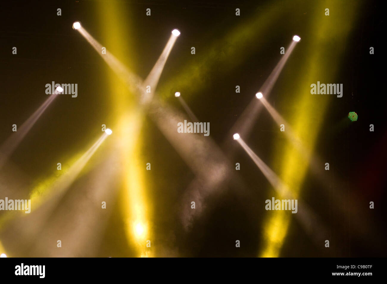 Szene-Licht auf schwarzem Hintergrund Stockfoto