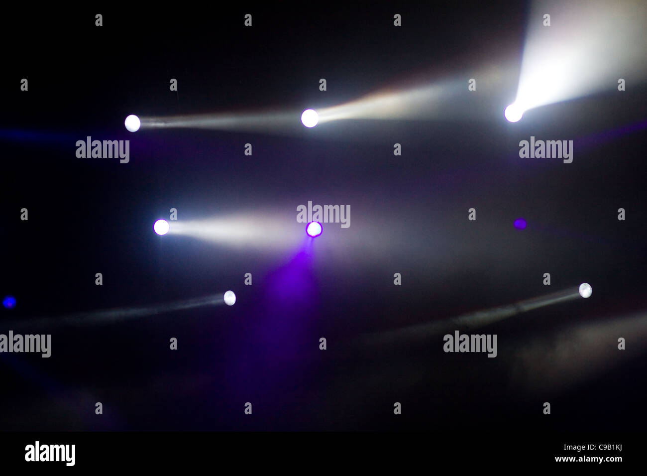 Szene-Licht auf schwarzem Hintergrund Stockfoto
