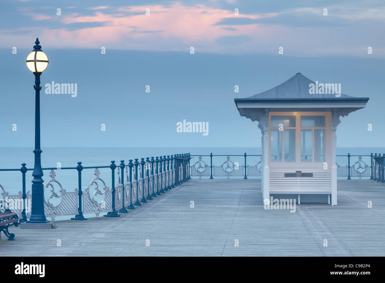 Das Tierheim am Ende des Swanage Pier Stockfoto