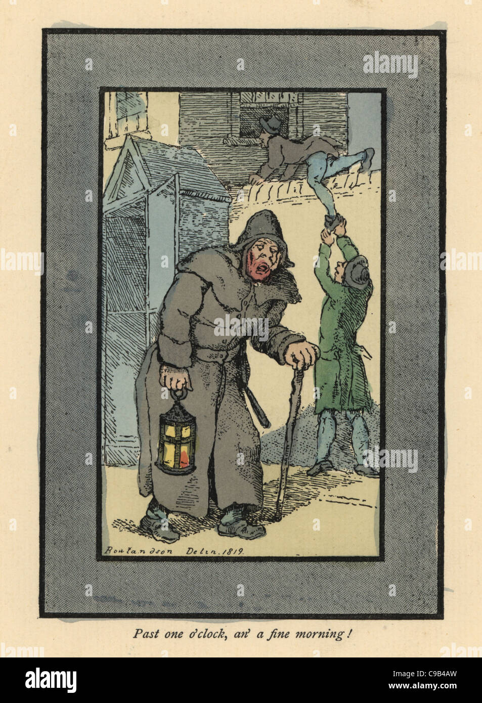 Nachtwächter mit Laterne und Stick blind auf zwei Einbrecher Einbruch in ein Haus hinter ihm. Stockfoto