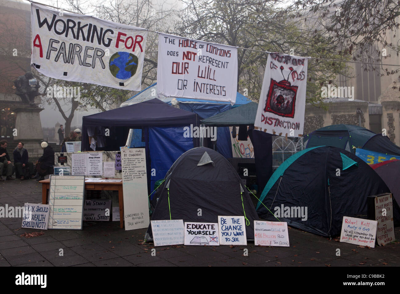 Protest-Bewegung Feldlager in Norwich City Centre UK zu besetzen Stockfoto