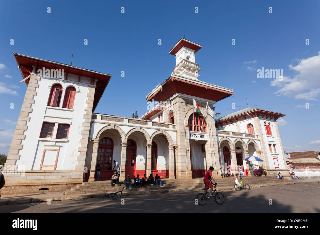 Bahnhofsgebäude, Antsirabe, Madagaskar Stockfoto