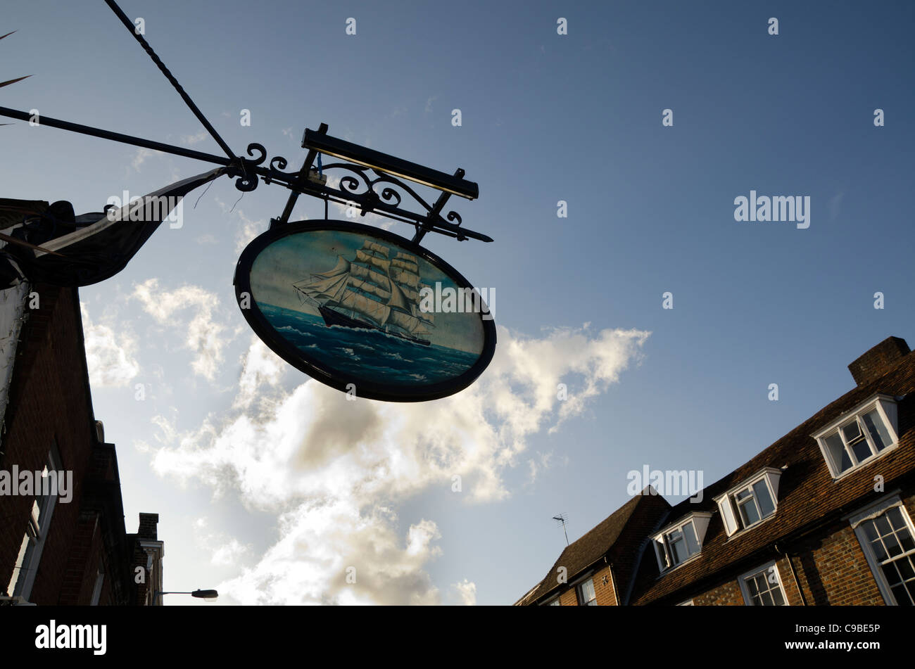 das Schiff hängen Pub Schild West Street Marlow Bucks UK Stockfoto