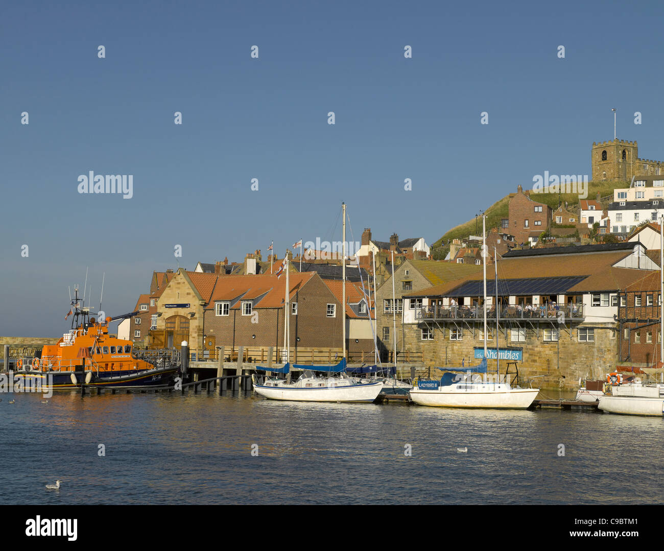 George und Mary Webb Rettungsboot in Whitby festgemacht North Yorkshire England Vereinigtes Königreich GB Großbritannien Stockfoto