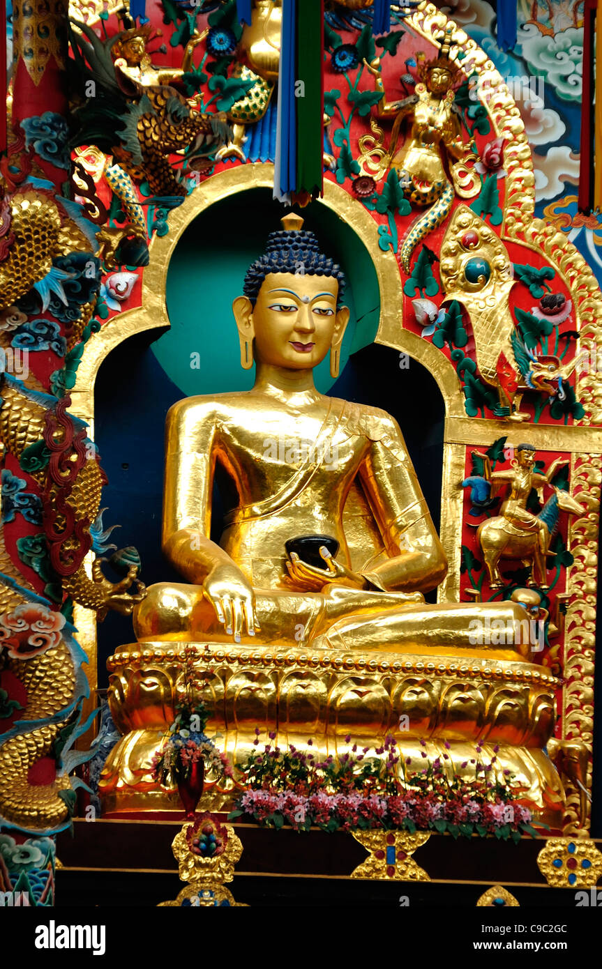 Goldene Statue des Buddha Stockfoto