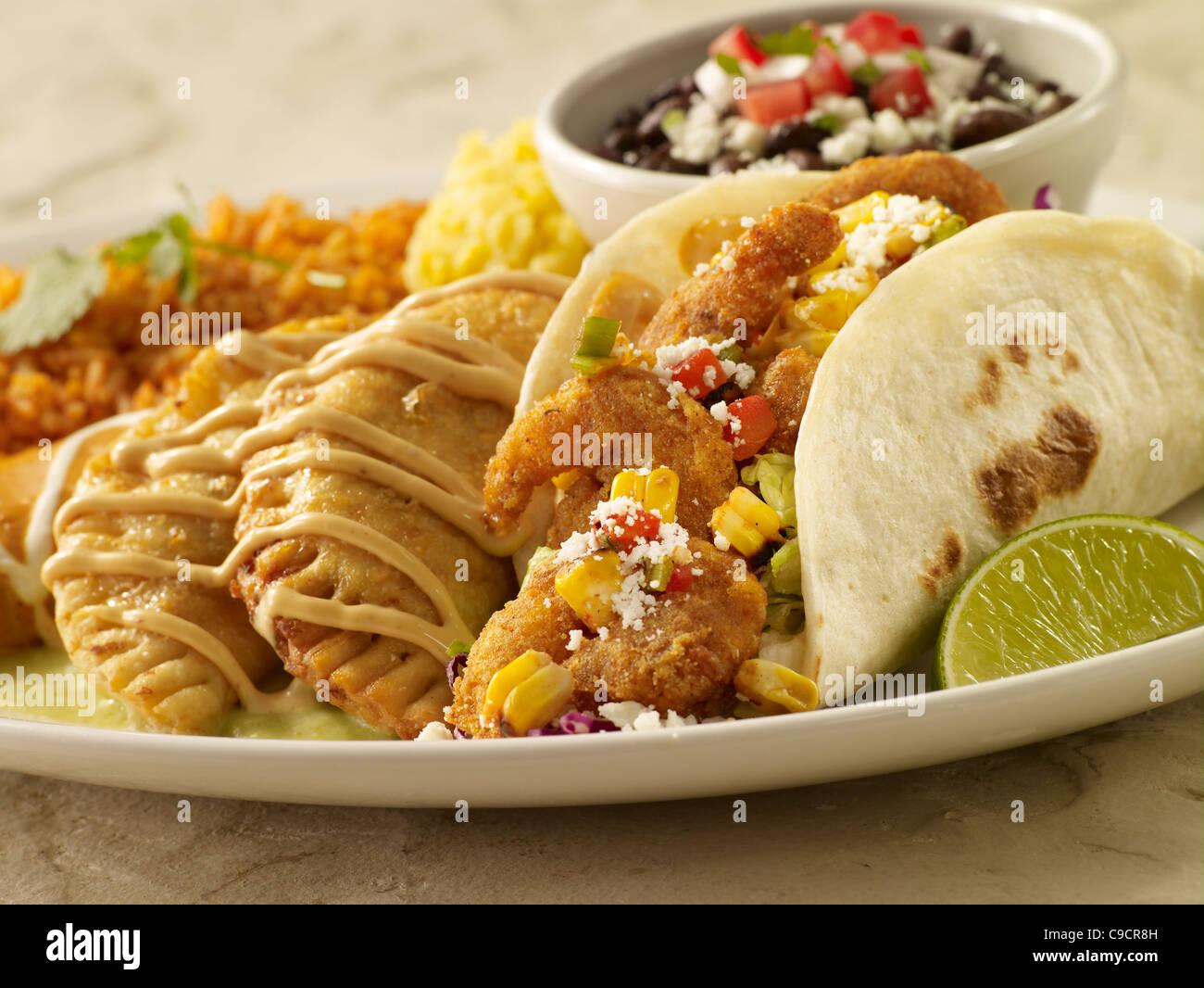Mexikanische empanada -Fotos und -Bildmaterial in hoher Auflösung – Alamy Mexikanische empanada -Fotos und -Bildmaterial in hoher Auflösung – Alamy